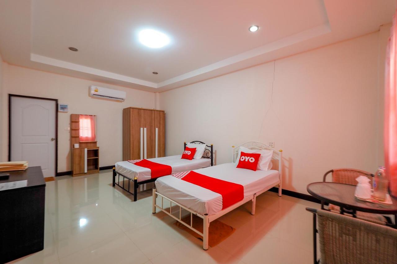 Oyo 75339 Full Frame Resort Kanchanaburi City Exteriör bild